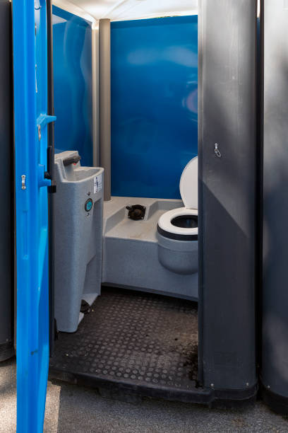 Best Portable toilet rental cost  in Carthage, NC